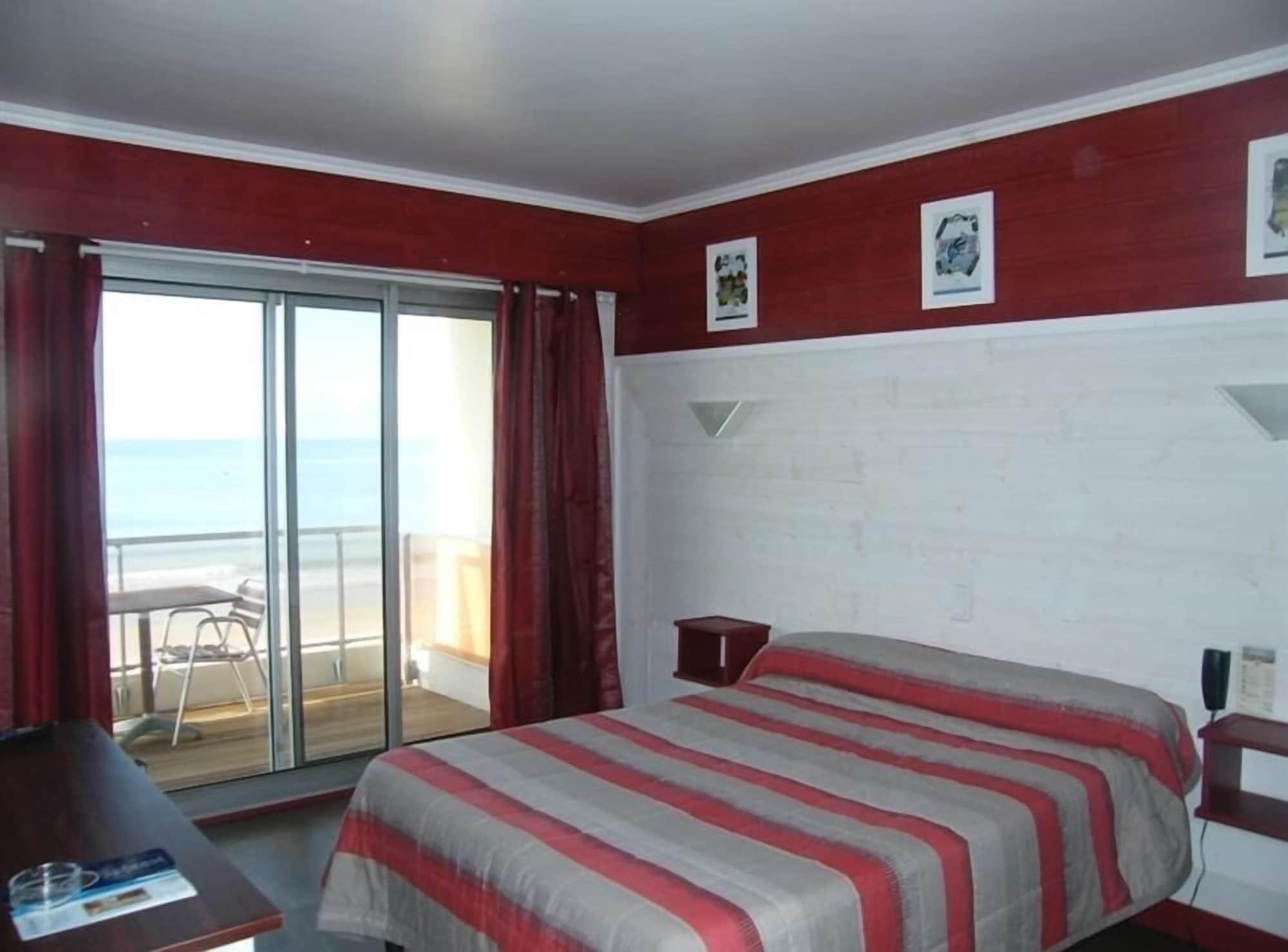 Hotel Le Christina La Baule-Escoublac Zewnętrze zdjęcie